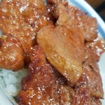 用户对于ぶた丼のとん田的评论图