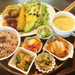 用戶對於食堂 山小屋的評論圖