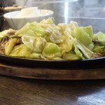 用户对于スタミナ鉄板 博多アイアンマン 平尾店的评论图