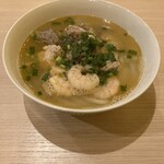 用户对于ダナン町的评论图