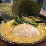 用戶對於横浜家系ラーメン 星家的評論圖