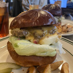 用户对于ザ バーガースタンド ナツメグ的评论图