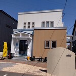 用户对于マルリ ブレッド カフェ的评论图