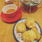 用戶對於MLESNA TEA的評論圖