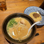 用戶對於河内らーめん　喜神 シークル店的評論圖