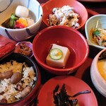 User's review image for 雍州路