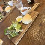 用户对于LAUGH cafe的评论图