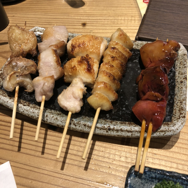 用戶對於銘柄焼き鳥ともつ鍋の居酒屋 鳥京 新宿総本店的評論圖