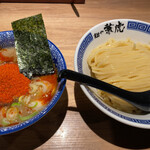 用户对于麺や兼虎 博多デイトス店的评论图