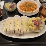 用戶對於カフェ・ド・巴里 池袋西口店的評論圖