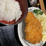 用户对于豚○商店 AISHI 新宿店的评论图