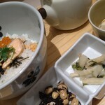 用戶對於だし茶漬けえん 京都ポルタ店的評論圖