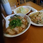 用户对于王府的评论图