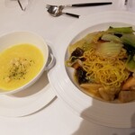 用戶對於クラブチャイナ的評論圖