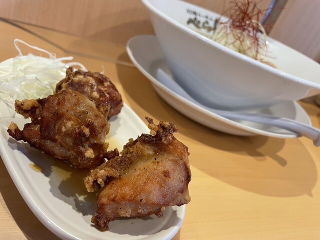 User's recommendation image for 泡系しおとんこつラーメン べらしお 総本店