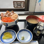 User's review image for ウトロ漁協婦人部食堂