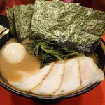 用戶對於横浜家系総本山 吉村家直系店 ラーメン内田家的評論圖