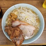 用户对于ラーメン二郎 池袋東口店的评论图
