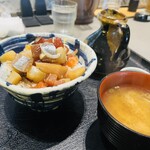 用戶對於一夜干しと海鮮丼 できたて屋 ステラプレイス店的評論圖
