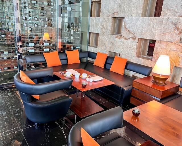 User's recommendation image for adee