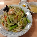 用户对于ぎょうざの満洲 中野南口店的评论图