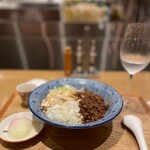 用戶對於担担麺の掟を破る者的評論圖