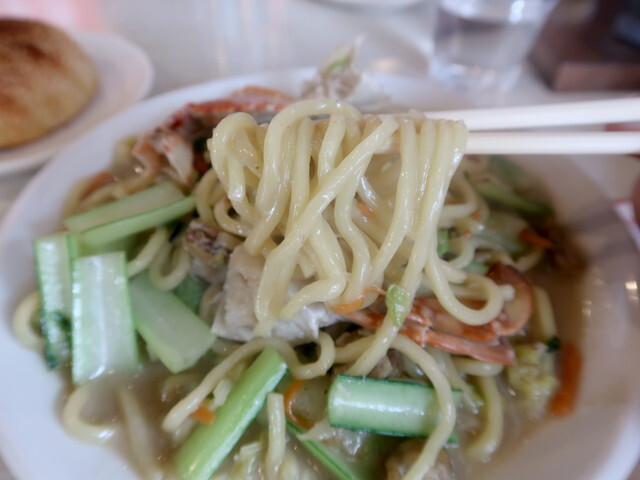 用戶對於沸騰小吃城的評論圖