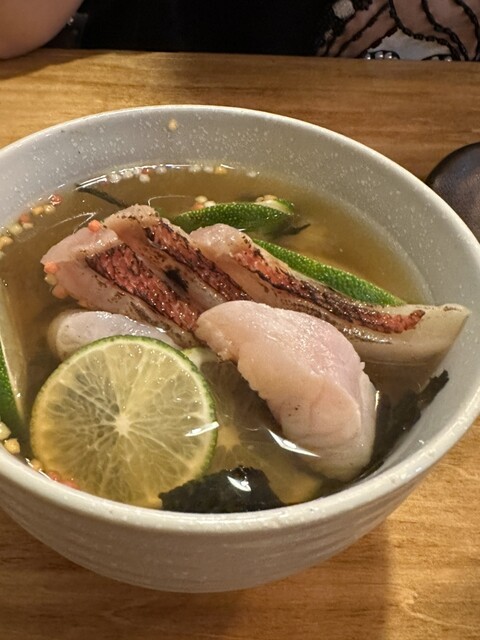 用戶對於小さな小さな玄界灘 スシ男的評論高清圖