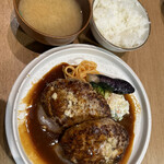 用户对于山本のハンバーグ イオンモール札幌発寒店的评论图