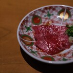 用戶對於神楽坂 囲炉裏 肉よろず的評論圖