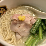用户对于真鯛らーめん 麺魚 秋葉原UDX秋葉原拉麺劇場店的评论图