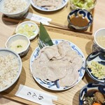 User's review image for あんちすてーき とろろ麦めし 豚丸