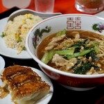 User's review image for 中国家庭料理大連
