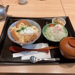 用户对于とんかつ和幸 ポールタウン札幌店的评论图