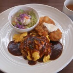 用户对于ごはんcafe 綴的评论图
