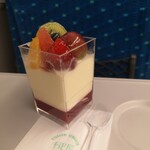 用戶對於京橋千疋屋 東京駅一番街店的評論圖