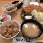 用户对于とんかつ玉藤 千歳店的评论图