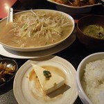 用戶對於中華居食屋楽楽的評論圖