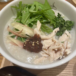 用户对于おかゆと麺 粥餐庁 グランフロント大阪店的评论图