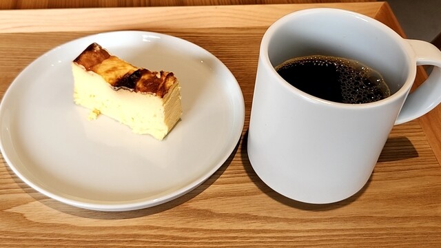 用戶對於吉田たばこ店+MAMEBACO COFFEE的評論高清圖
