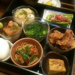 用戶對於小さな小さな玄界灘 スシ男的評論圖