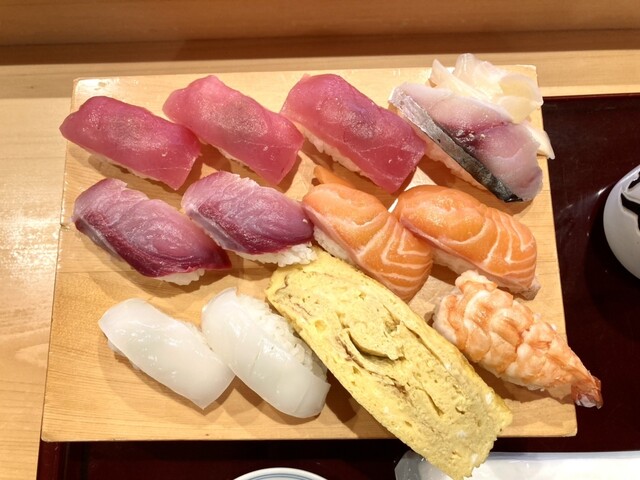 用戶對於初音鮨本店的評論高清圖