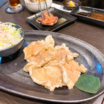 用户对于月島焼肉 牛タン処 兎月的评论图