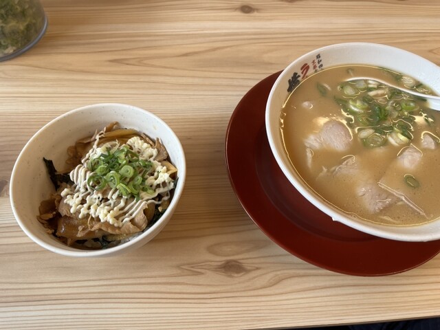 用户对于ラーメン横綱 吉祥院本店的评论高清图