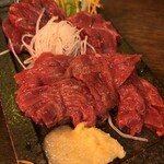 用户对于馬の串ん的评论图