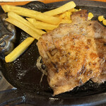 用户对于ブロンコビリー 伏見桃山店的评论图