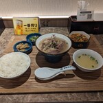 用戶對於新仙的評論圖