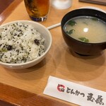 用户对于とんかつ玉藤 千歳店的评论图