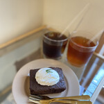 用戶對於meya cake&coffee shop的評論圖