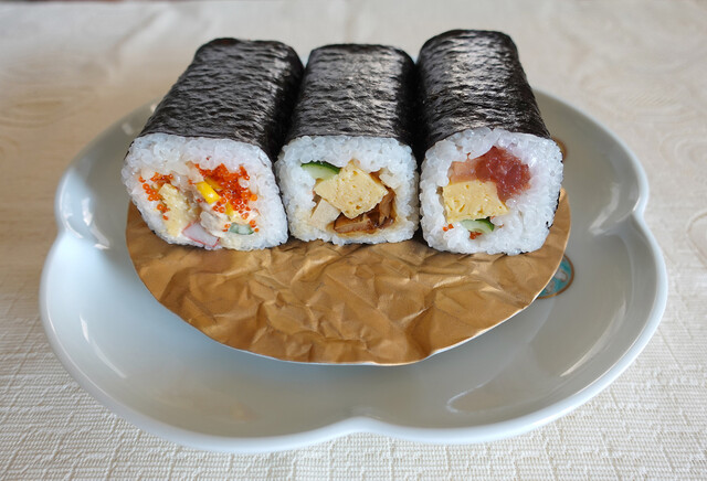 User's recommendation image for ローソン 天現寺店